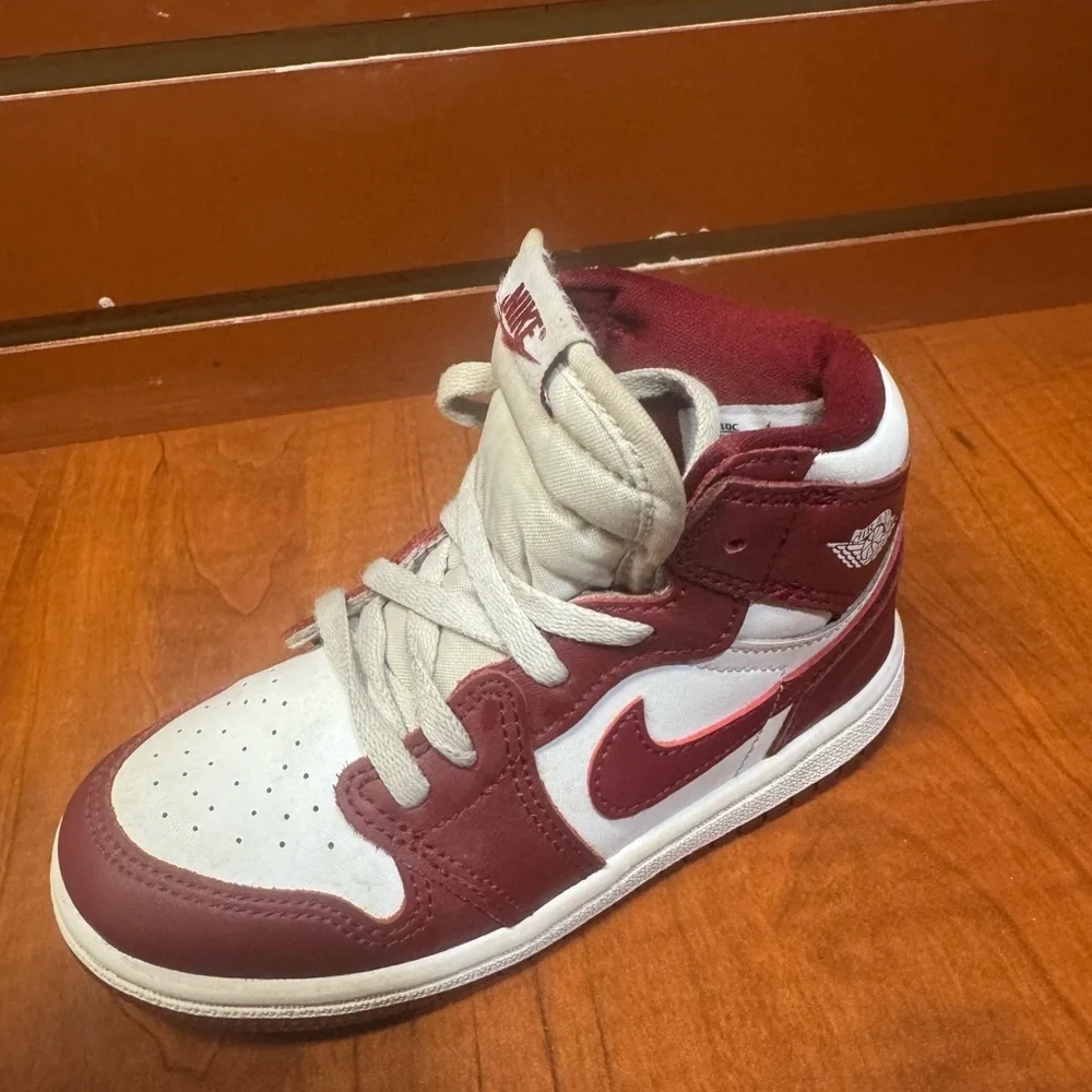 Nike Kids' Maroon and White Sneakers
